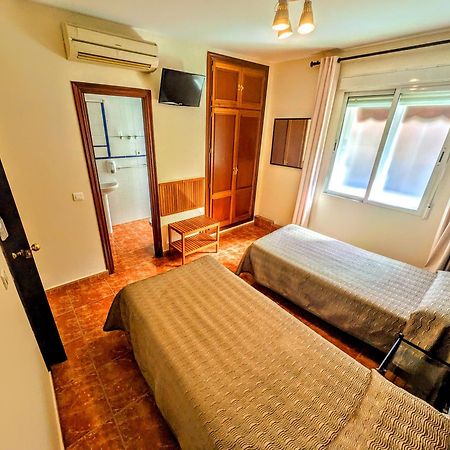 Hostal Jentoft Севиля Екстериор снимка
