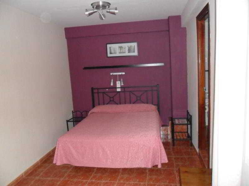 Hostal Jentoft Севиля Екстериор снимка