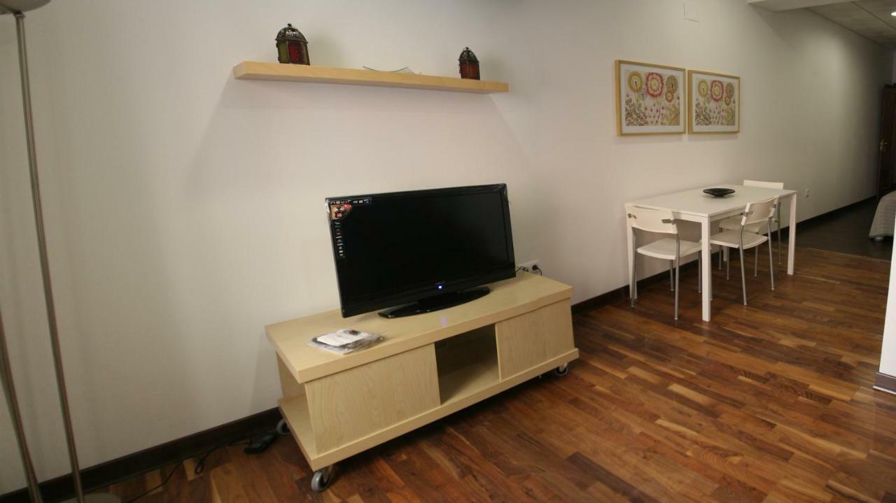 Hostal Jentoft Севиля Екстериор снимка